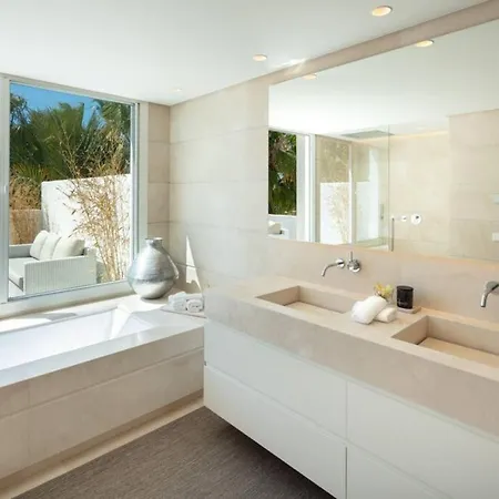 Drago 32 - Stunning Duplex In Puente Marbella